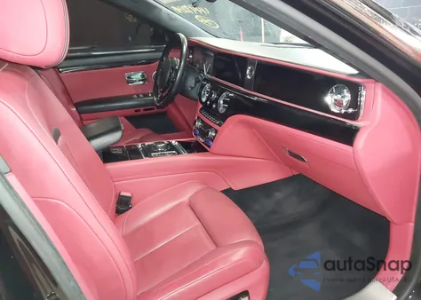 2021 Rolls-Royce Ghost z USA, uszkodzony, nr VIN SCATV0C03MU206199